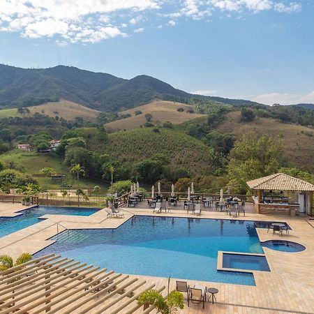 Hotel Chales Capitanias Águas de Lindóia Bagian luar foto