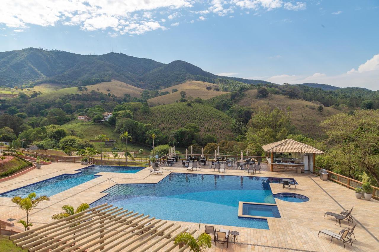 Hotel Chales Capitanias Águas de Lindóia Bagian luar foto